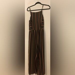 Black striped sleeveless onsie M